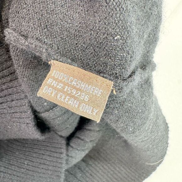 J. McLaughlin Seaspray Sweater Womens Large Black Cashmere Button Shoulder - Picture 4 of 8